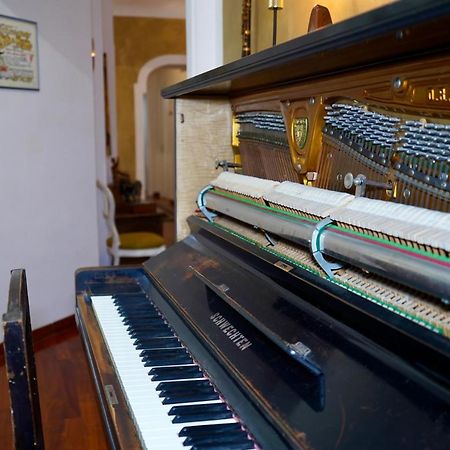 B&B Arts And Music Анкона Екстериор снимка